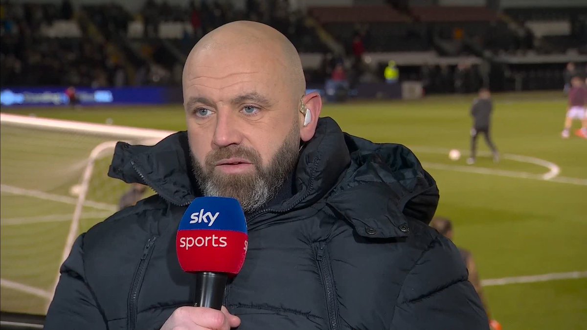 🗣️ “There has been a hangover from winning the cup” James McFadden reflects on St Mirren’s recent form since their League Cup triumph over Celtic ⤵️