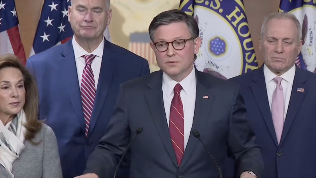 BREAMING: Despite national coverage showing fatal shootings, brutality, and tear gassing by ICE, Speaker Johnson claims ignorance. "Some have complained that the force has been excessive... I don't know." Worst. Speaker. Ever.