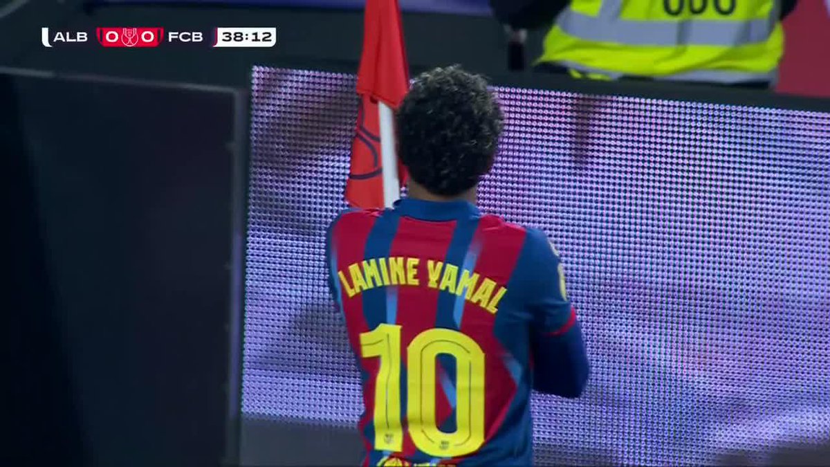 Lamine Yamal silences the Albacete crowd with his goal 🥶