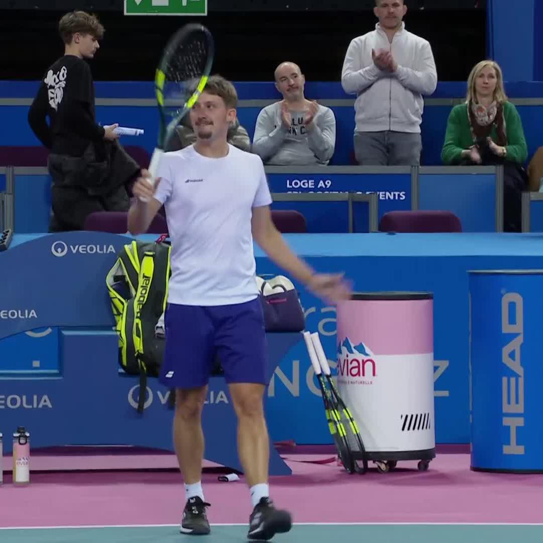 Home comforts 🏡🇫🇷 Ugo Blanchet secures his first tour-level win on French soil, defeating Andrea Vavassori 6-4 6-3 🙌 #OpenOccitanie26