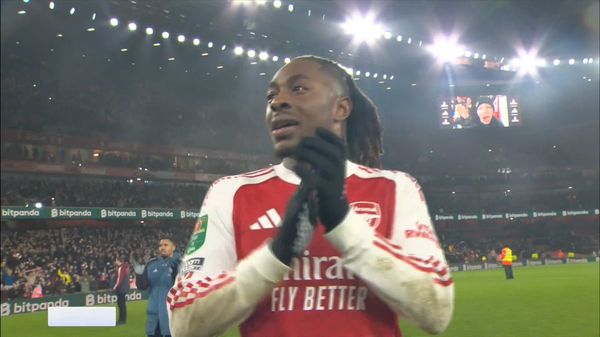 "It was a tough watch but these Arsenal fans won't care one bit!" Jamie Redknapp on Arsenal's crucial Carabao Cup semi-final win against Chelsea!