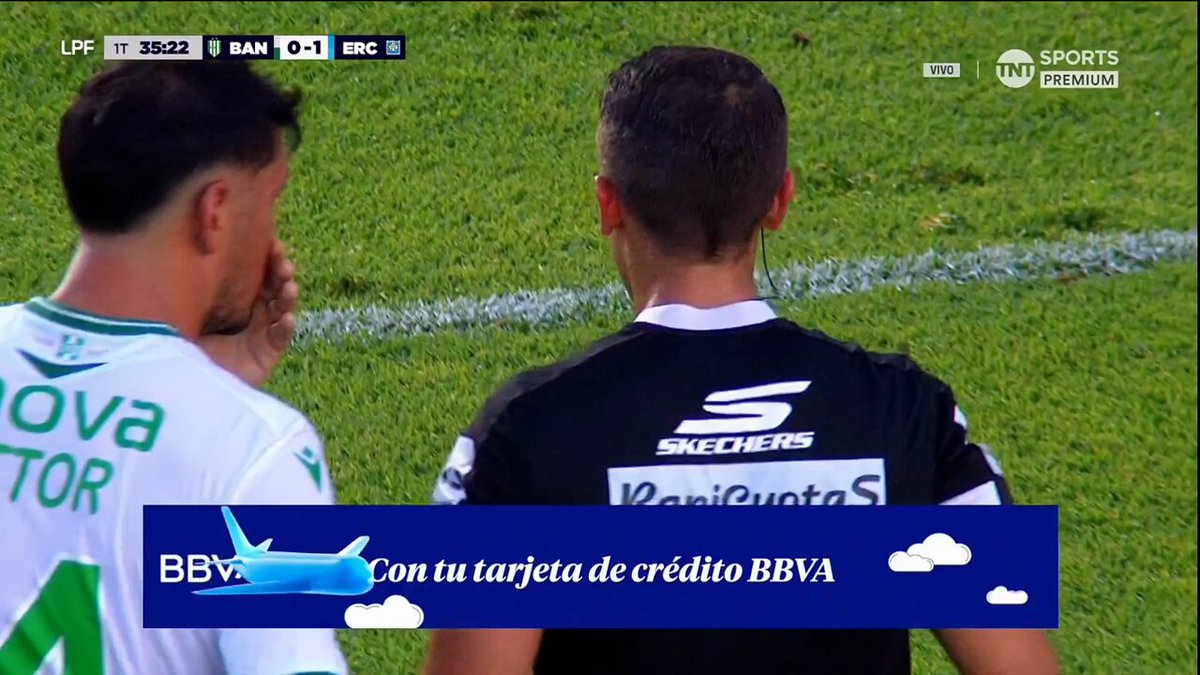 No era falta sobre Adoryan y penal para Banfield?