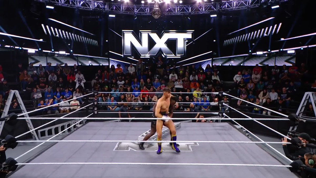 This ladder match is already INSANE 😱