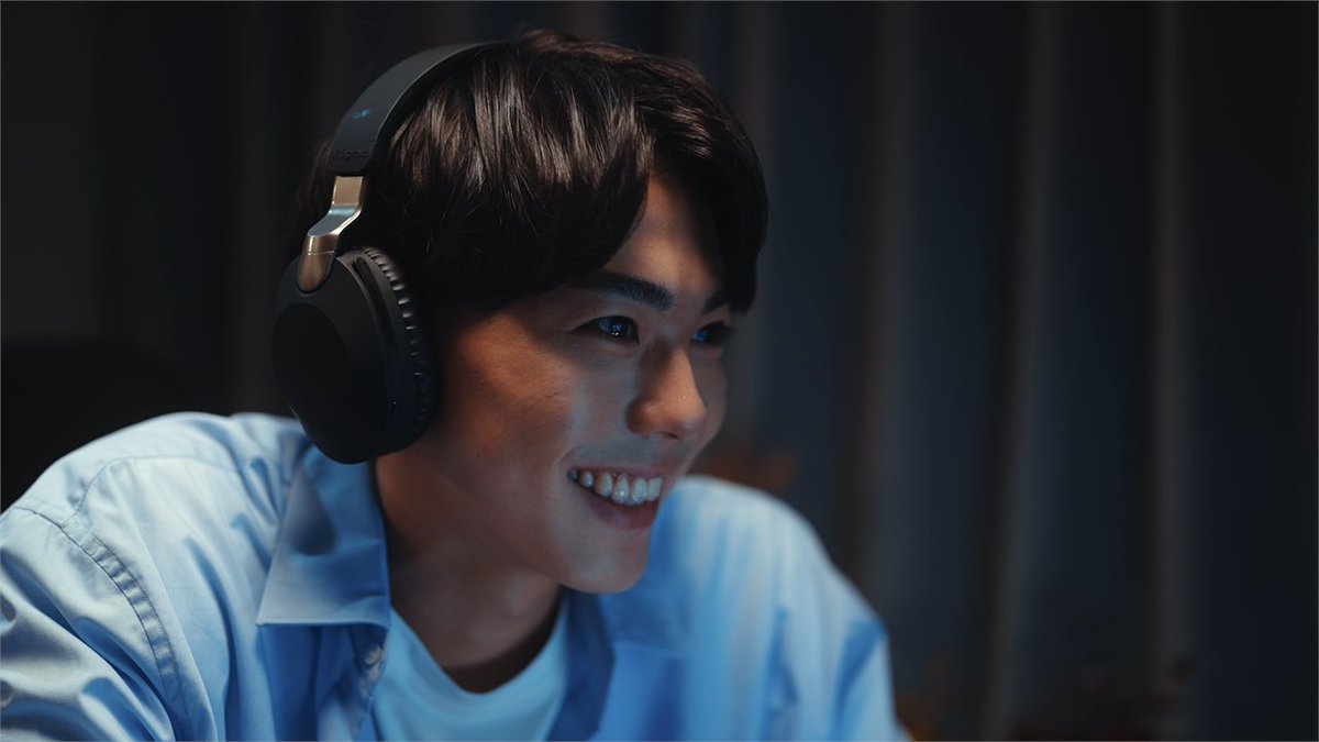 【雀魂|実写CM「自宅編」公開】 日常を舞台に、雀魂の魅力を描いた実写CM「自宅編」を公開しました。 ぜひご覧ください。 ▼動画 #雀魂 #じゃんたま #実写CM