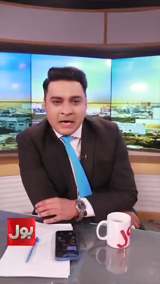 These BOL TV Anchors Cooked Vikrant Gupta .... 🤣😅