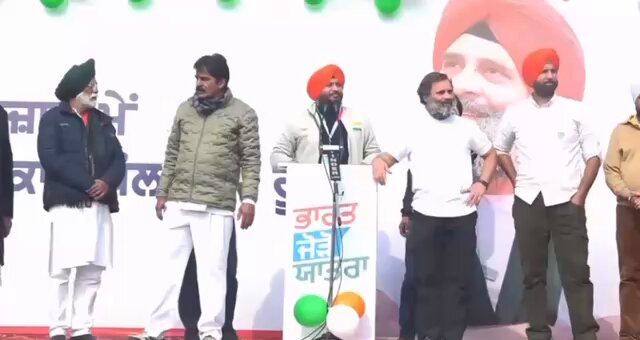 Once a traitor, always a traitor! Ravneet Singh Bittu betrayed the Congress party which gave him everything. Rahul Gandhi ji made him MP 3 times &amp; even Indian Youth Congress president. Rahul ji was the one who inspired you to tie a turban. BJP is using you with an expiry date, Bittu! #TraitorBittu
