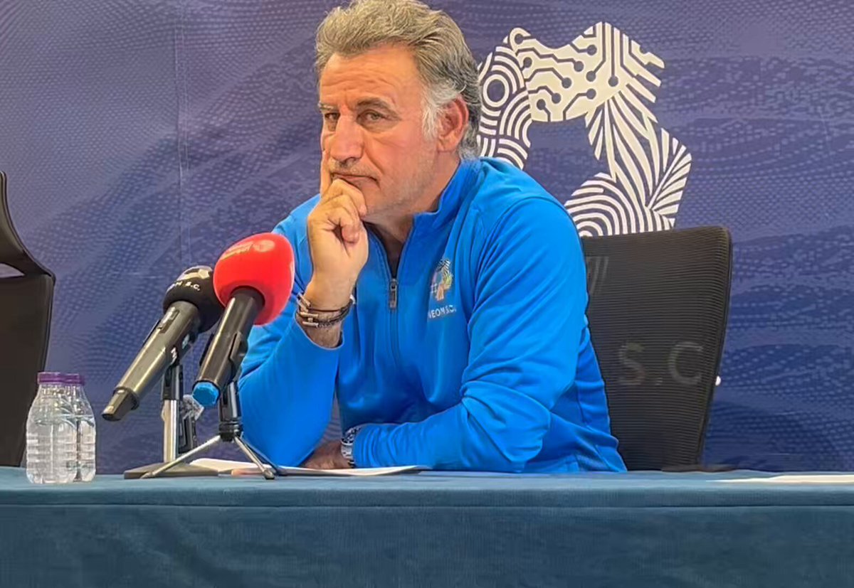 🎙️سؤالي لمدرب #نيوم #غالتييه : مشروع #نيوم بناء فريق للمستقبل كيف انتقل الموهوب الفرنسي #سايمون_بوابري للهلال ؟ #غالتييه يجيب : المبلغ مغري وقرار #سعد_اللذيذ هو الصحيح . #نيوم_الرياض #دوري_روشن_السعودي