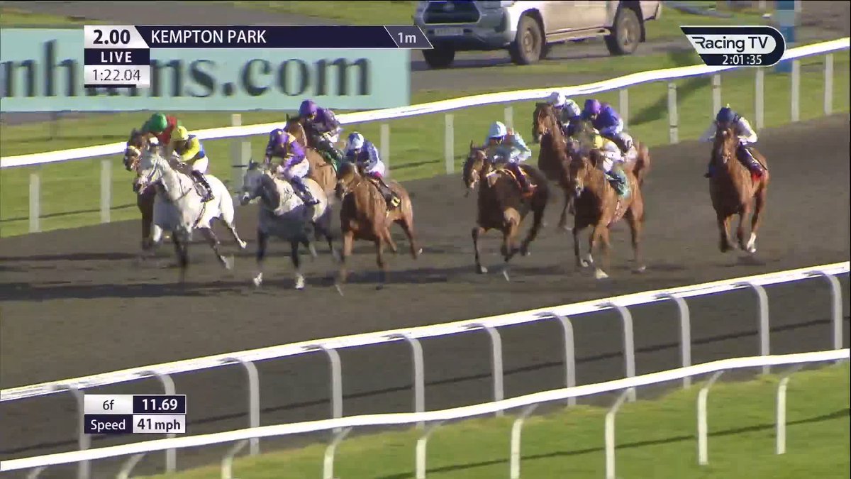 🎶 POPMASTER 🎶 The grey gets back to winning ways for @edwalkerracing and Tom Marquand 💪 Unibet Racing | Kempton Park Racecourse
