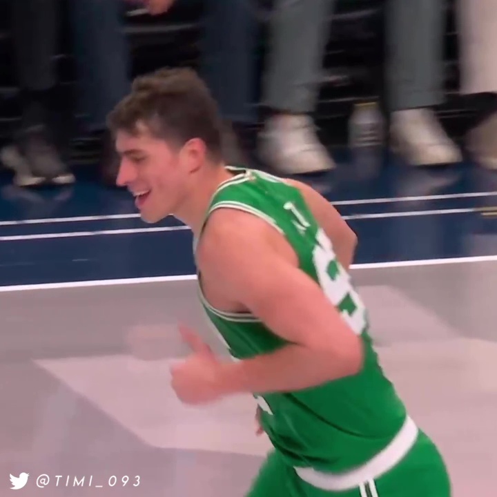 Shout-out to Luka Garza ☘️ 16 points, career-high 4-for-4 from downtown, and some dirty work: