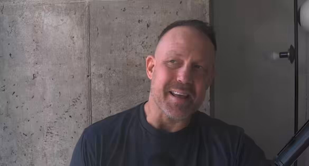 Ken Anderson on Michael Hayes saying Chelsea Green isn’t built for Flair or Stratton’s role “I don’t think there’s any f******* way that he would say something like that if they didn’t want Chelsea to have something to sink her teeth into.” (Mic Check)