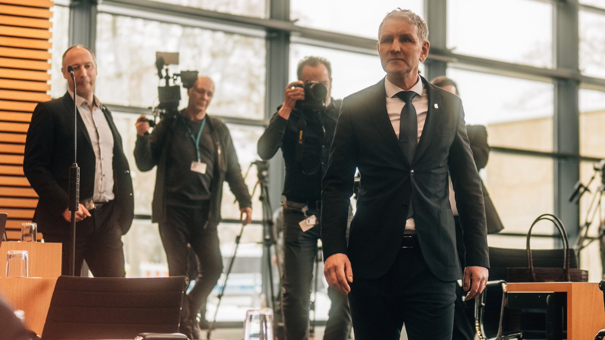 Fraktionsvorsitzender Björn Höcke zum Misstrauensvotum gegen Mario Voigt.