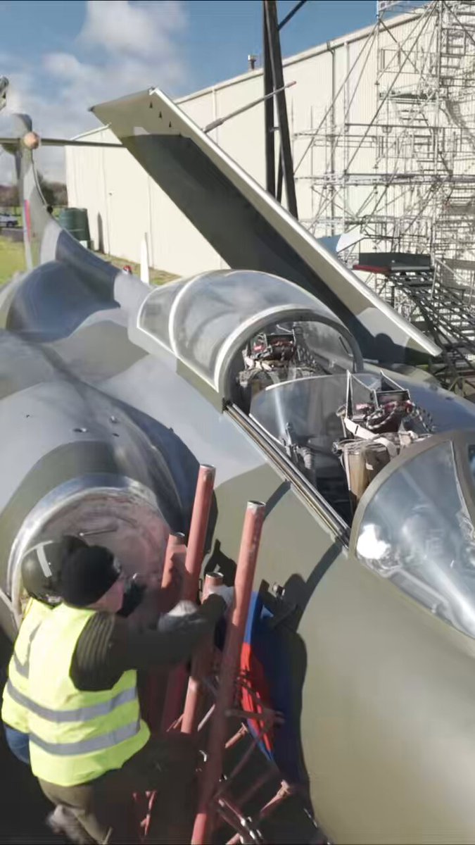 Have you ever wondered what it's like to experience an engine run in an old RAF jet bomber aircraft from the backseat? The Buccaneer Aviation Group at Cotswold Airport offers just that! Please get in touch with us via our contact page for more information, prices, and dates.