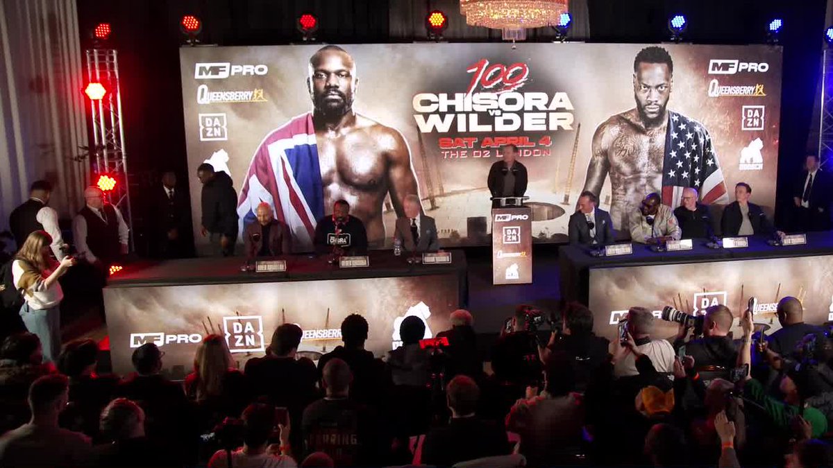 Pure class from Derek Chisora 🥊 who invites October Red ®️ to the stage to pay tribute to her sister who has sadly passed away. Our thoughts and condolences are with Abz and her close family and friends 🌹 🎬 DAZN Boxing