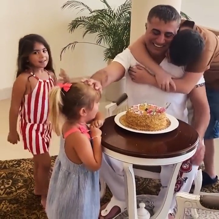 “Benim kendi meselem var.”