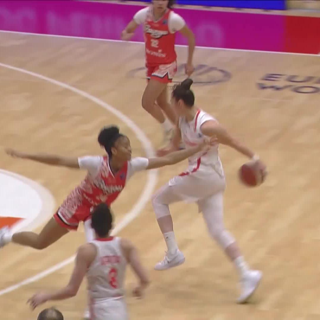 JESS, WHAT WAS THAT?! #EuroLeagueWomen x Jessica Shepard