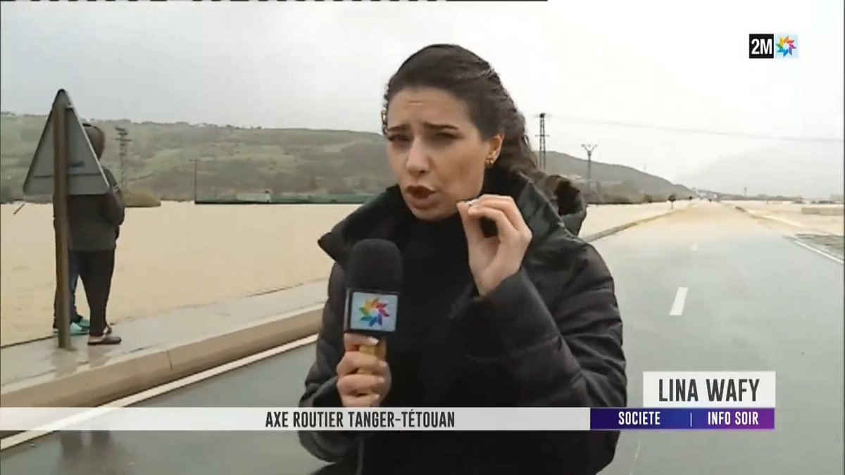 Fortes pluies dans le nord: la circulation entre Tanger et Tétouan interrompue. Plusieurs tronçons ont été submergés par les crues. Plusieurs hectares de terres agricoles ont été totalement inondés. Reportage⤵️