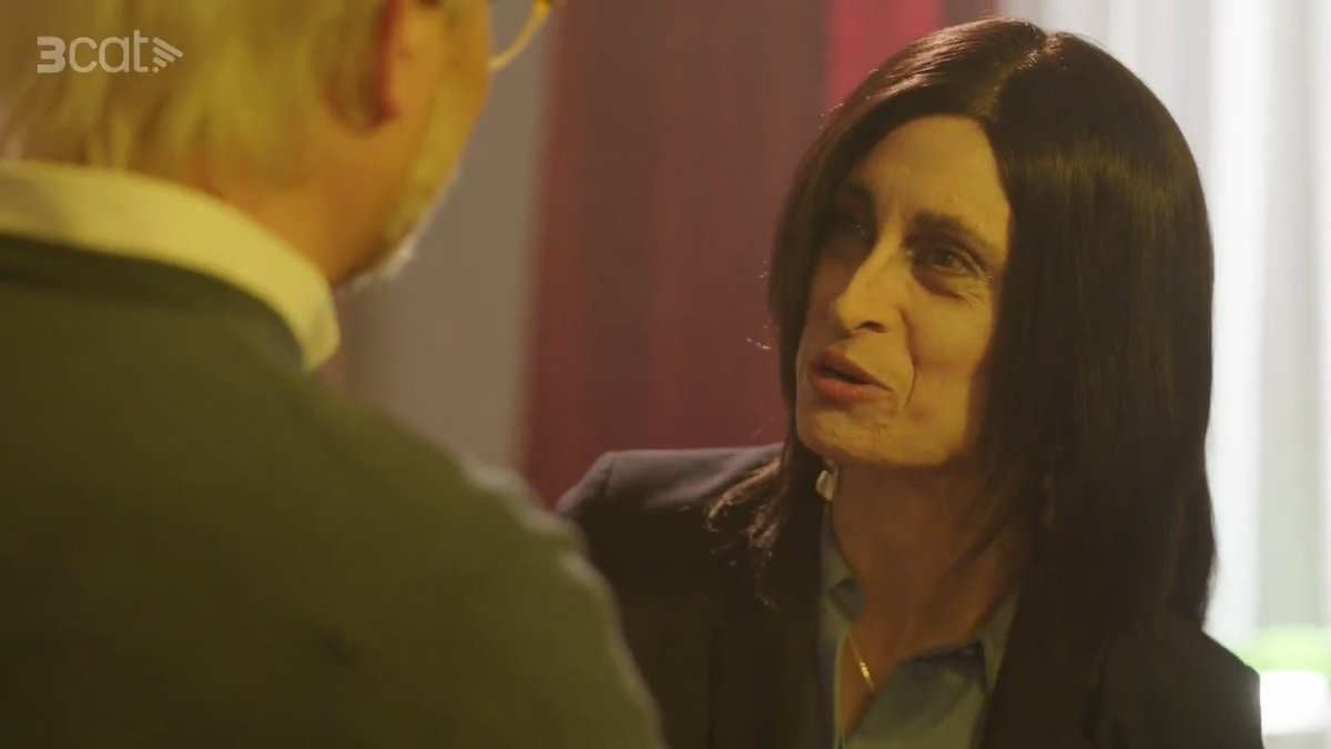 Ella és Sílvia Orriols: incansable defensora de la llengua, alliberadora de Catalunya, combatent de les elits i assot de… Bé, és igual, que ho digui ella 😅 #Polònia3Cat