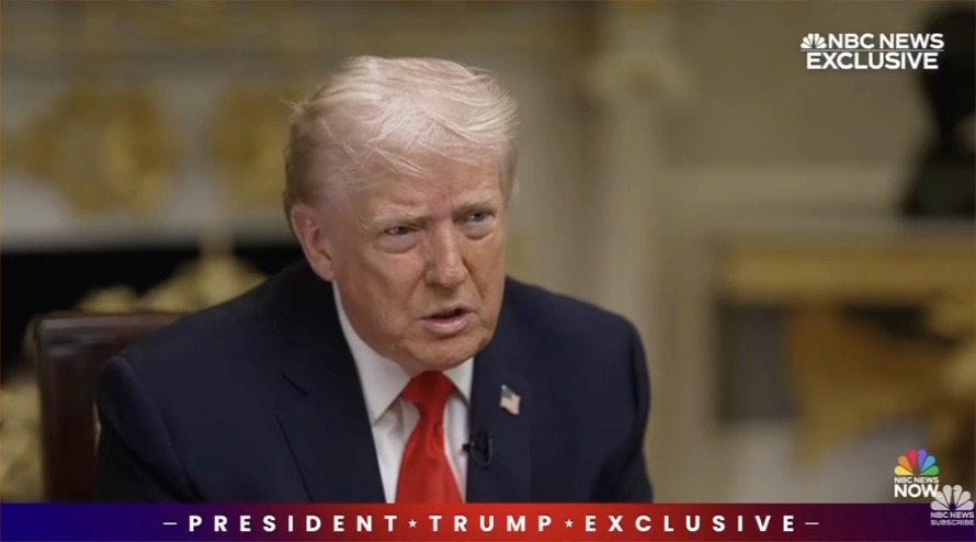 Q: Do you think the Fed chair answers to you, or is an independent body? Trump: Well, in theory it's an independent body. But, you know, I'm a smart guy. I know the economy better than almost everybody