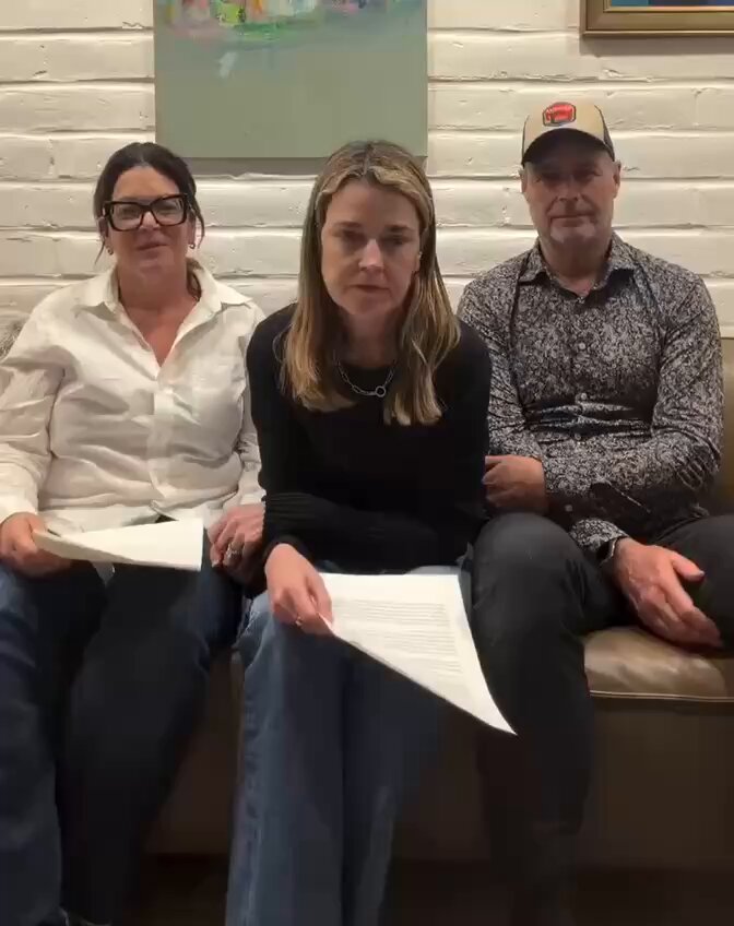 Guthrie Family Reads letters I’ve been praying for Savannah Guthrie’s mom to be found, but this is one of the strangest things I have ever seen… A. Yeah, psyop B. Totally normal