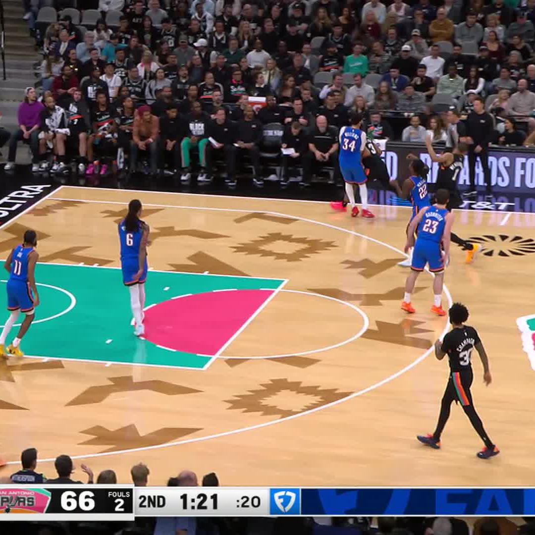 This Wemby stepback three 👀😮‍💨 📺 FanDuelSN SW, ESPN
