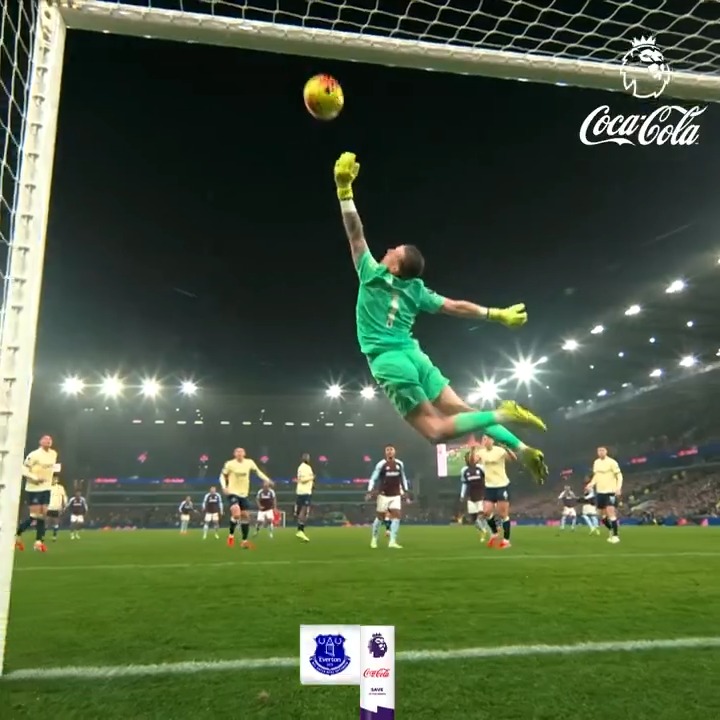 Goalkeeping of the very highest order 🔝 But only one can be January's Coca-Cola Save of the Month 🙌