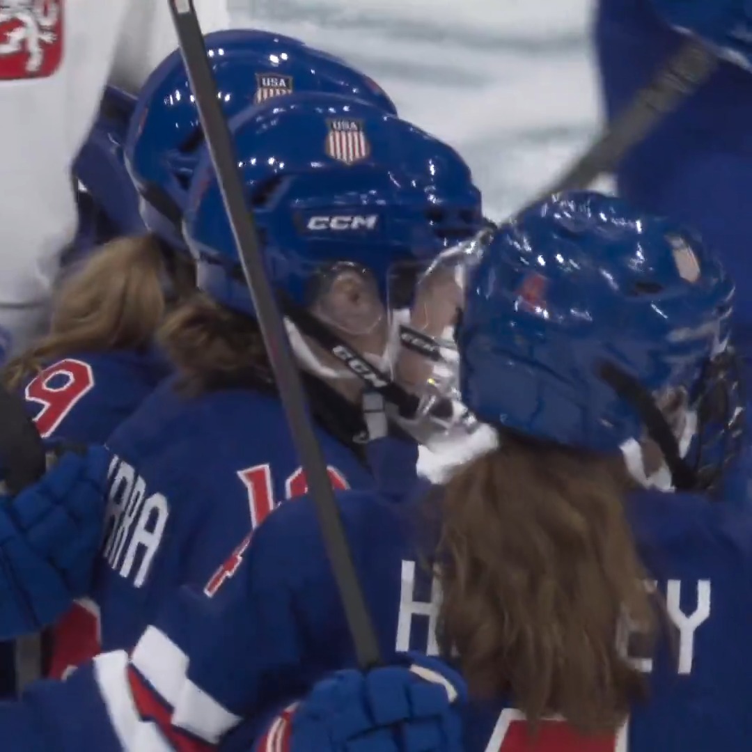 Make that five for the Americans. ✋ Hayley Scamurra's second of the game!