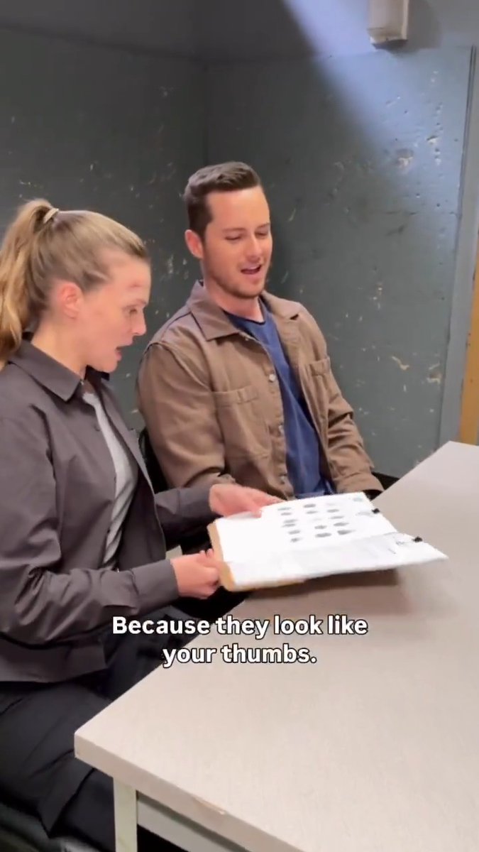 Nothing gets past Intelligence. 🕵️ Jesse Lee Soffer and Tracy Spiridakos return for the One Chicago Crossover Event Wednesday, March 4 on @NBC and streaming on Peacock