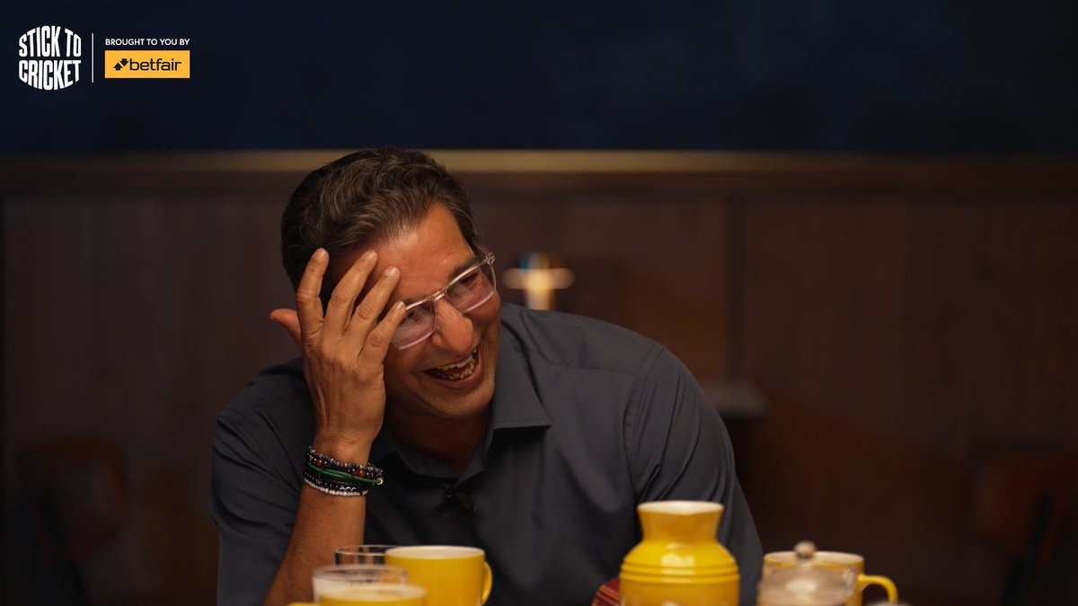 “I got on the bus now I get off!” Wasim Akram’s memories of Bumble as a coach are hilarious 🤣