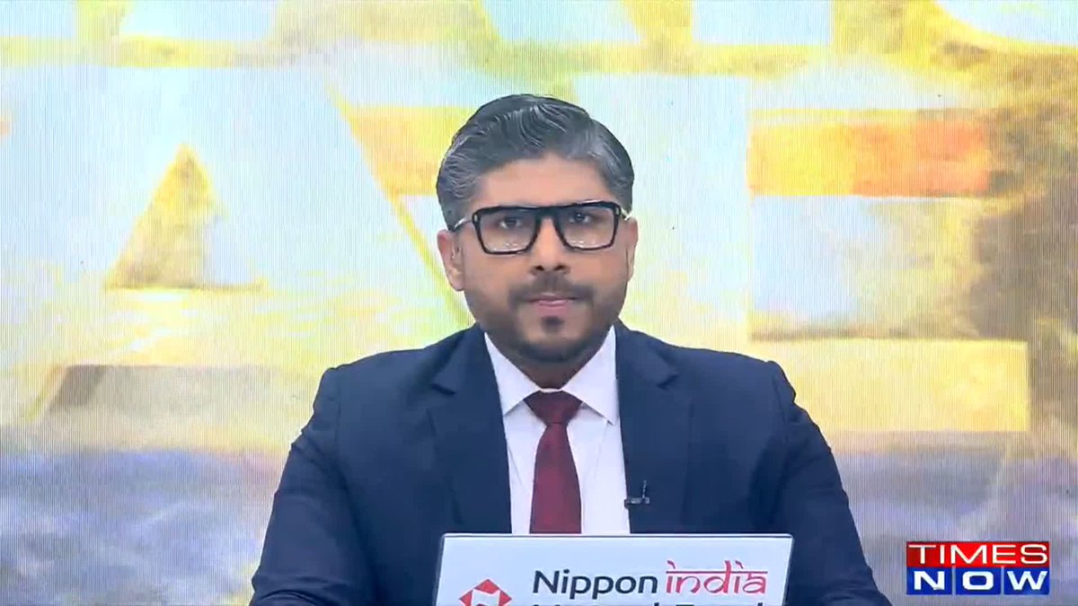 Destroyed Naseeruddin Shah in 4 mins 🔥