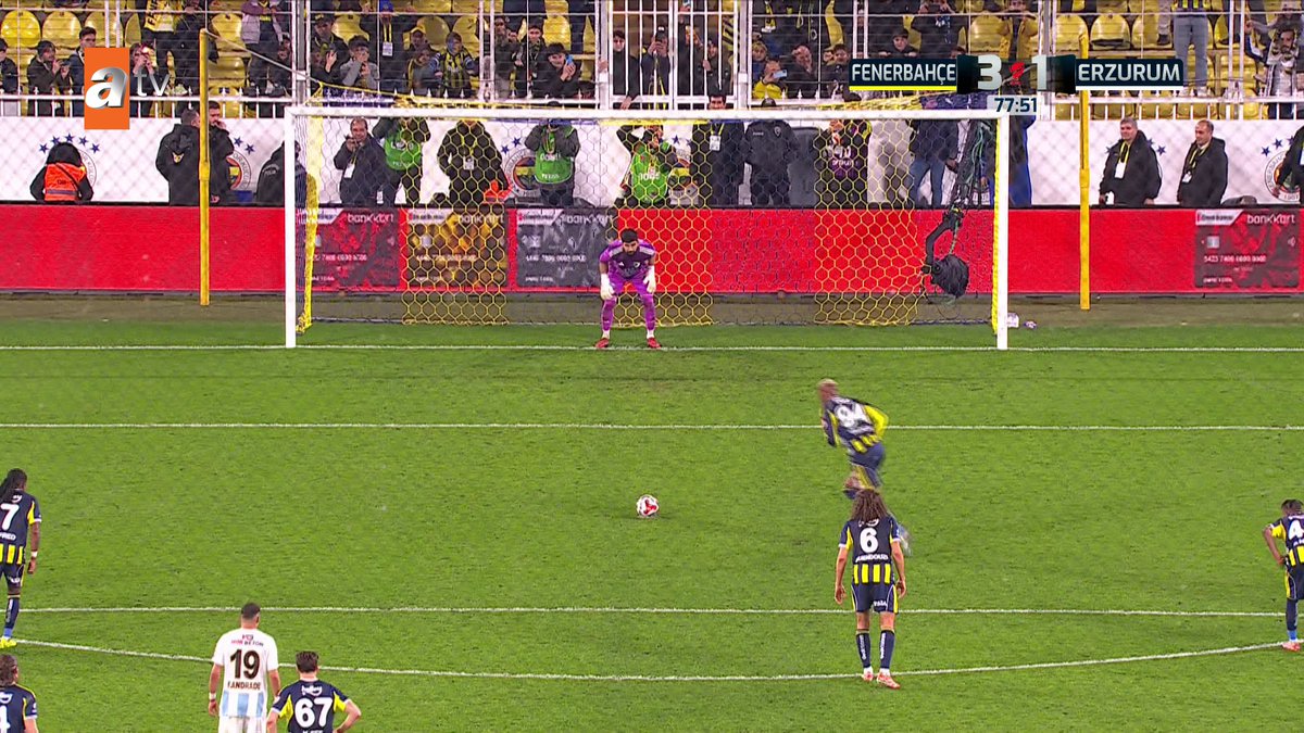 Talisca'nın penaltıdan attığı gol: