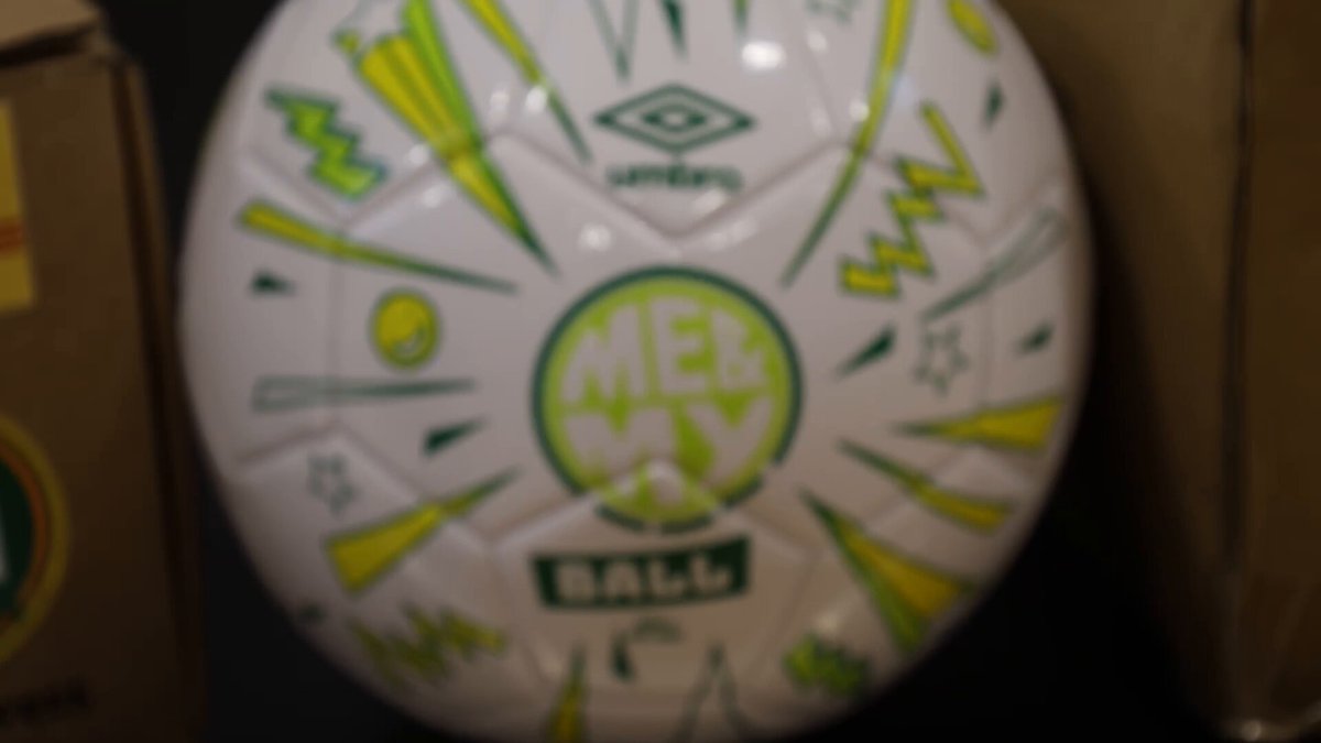 "Hopefully Troy can continue to score!" ⚽️🇮🇪 The students of Carrigtwohill Community National School got to quiz Ireland Head Coaches Carla Ward &amp; Heimir Hallgrímsson and Assistant Coach John O'Shea as they delivered footballs as part of the FAI’s Me &amp; My Ball initiative 💚📚