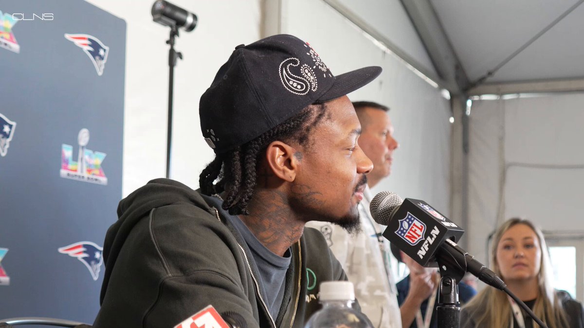 .Mike Kadlick asked Stefon Diggs what’s one word to describe coach Mike Vrabel: “An asshole. Kidding, kidding, totally kidding. I would say father figure.” - CLNS Media Boston Sports Network