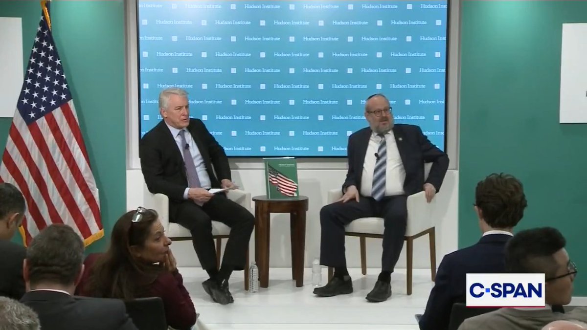 BREAKING: Pro-Palestinian protesters disrupted remarks by Yehuda Kaploun, the U.S. antisemitism envoy. Kaploun responded with a real-world example: his firm brokered an Egypt–Israel deal to supply water to Gaza. Who blocked it? Hamas and UNRWA.