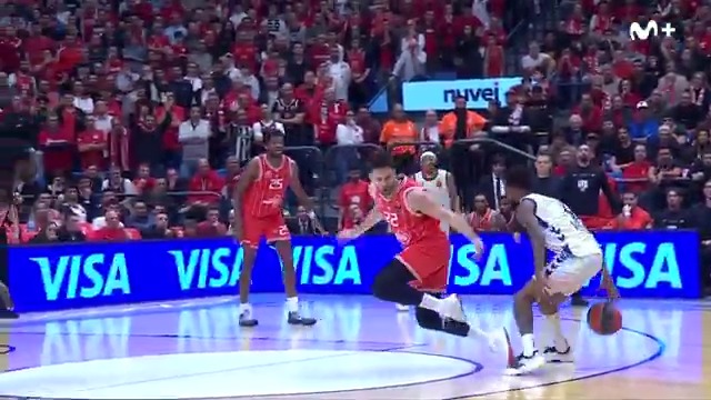 ¡¡¡COMPÓRTESE, SEÑOR MONTERO!!! 😱😱😱😱😱😱😱😱😱😱😱😱😱 Valencia Basket Club #EuroLeague