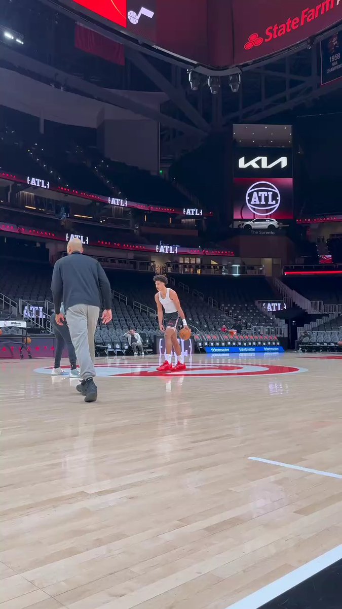 All Star in an empty gym 😌 JJ's last 7 games: 25.6 PTS | 13.3 REB | 8.1 AST | 5 Wins