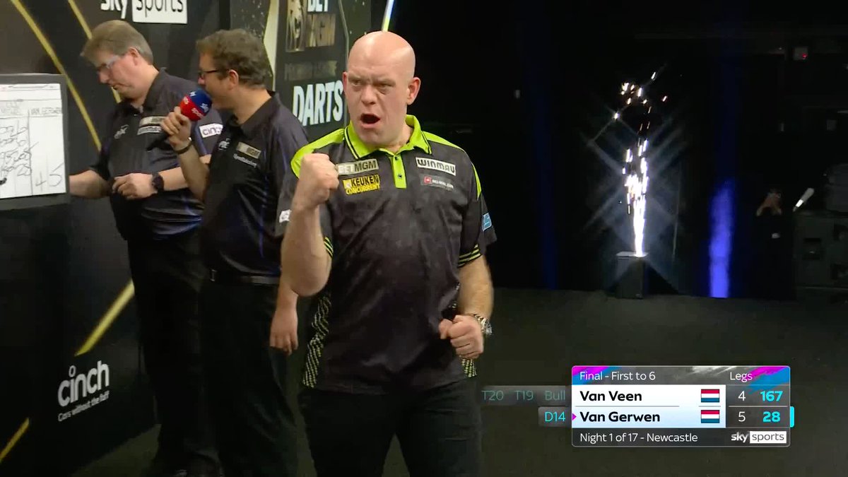 VAN GERWEN WINS WEEK ONE! Michael van Gerwen wins in Newcastle 🟢 MvG averages seven points higher than Gian van Veen to win 6-4 and pick up the first five points of 2026! 📺 #PLDarts | Final