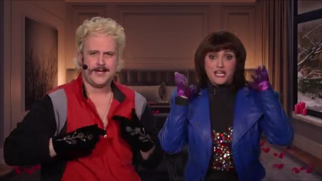 R&amp;B duo Dirk (brooks allison) &amp; Sammy (rose kelso) get freaky in the winter 🤣 #FallonTonight