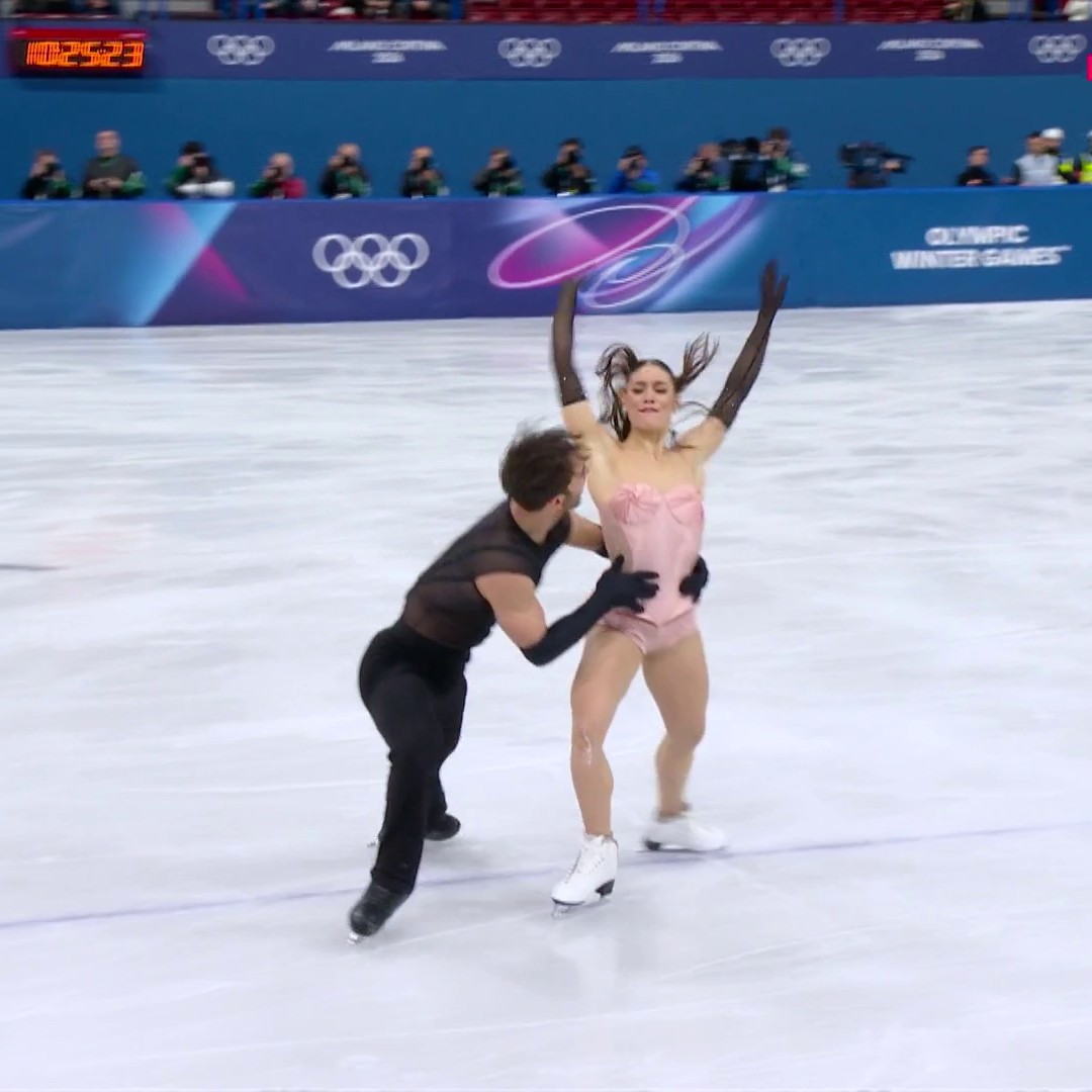 🇫🇷 Guillaume Cizeron et Laurence Fournier Beaudry entrent en scène : premier grand moment pour la délégation française dans ces JO ❤️ Suivez les Jeux Olympiques de #MilanoCortina2026 en intégralité sur Eurosport et HBO Max