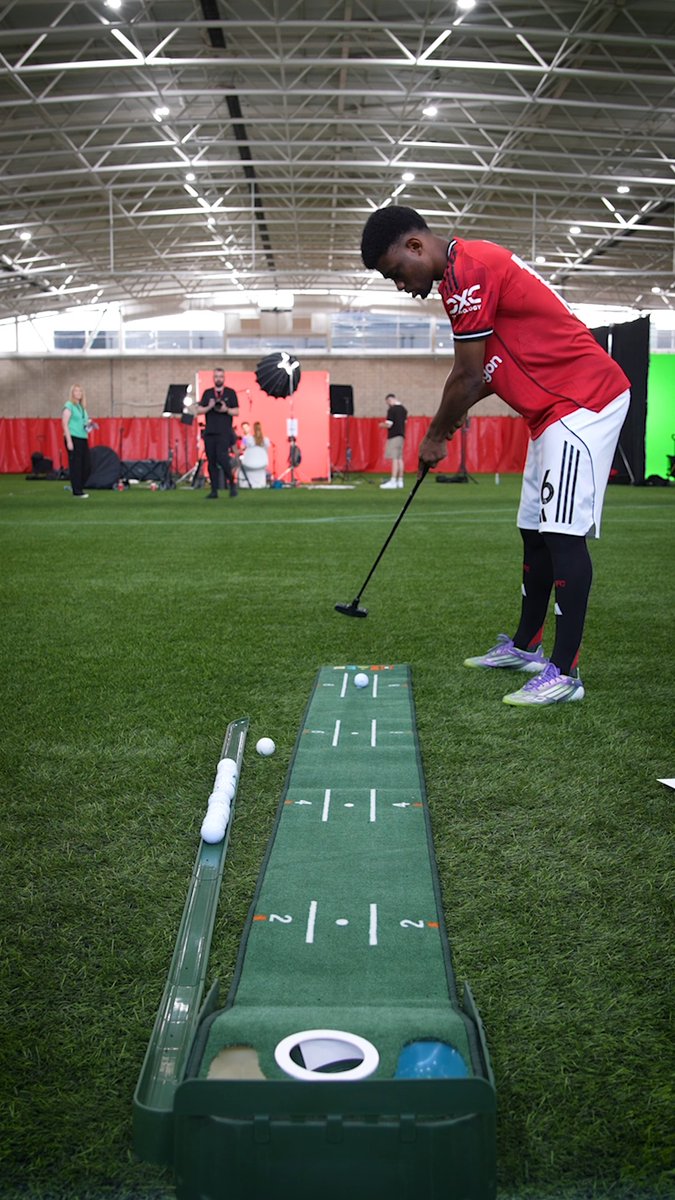 When Man Utd’s players swapped the pitch for putting ️⛳ ⚽