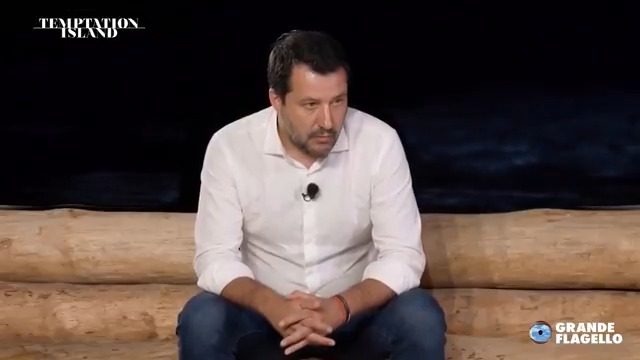 Ho messo il ministro Salvini dentro Temptation Island. Buona visione 🎬