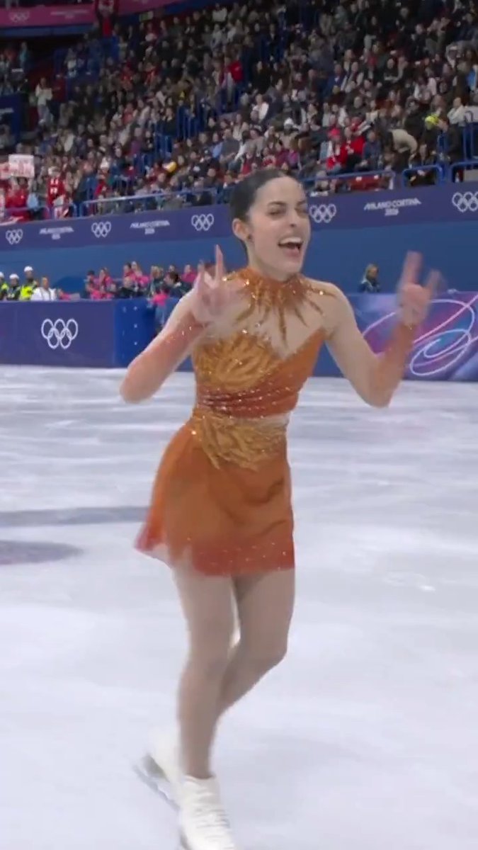 Madeline Schizas the unbothered lion QUEEN 👑 #MilanoCortina2026 #FigureSkating