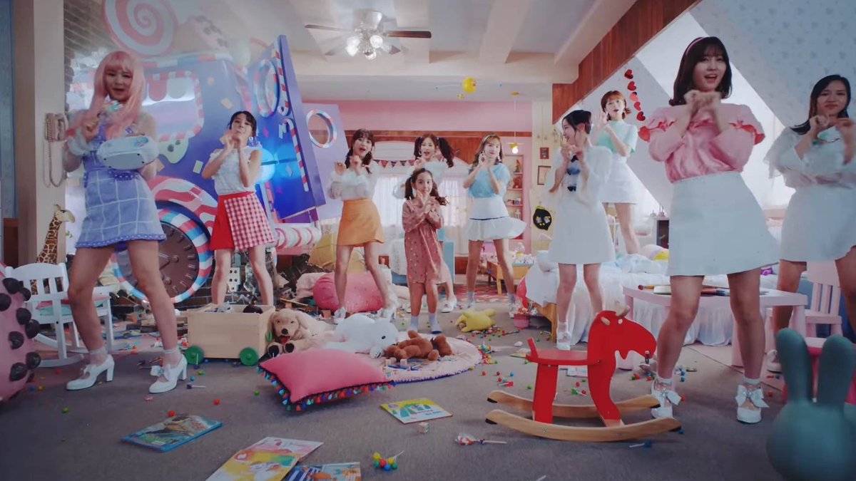 8 years ago today, TWICE released their 2nd Japanese Single 'Candy Pop.'