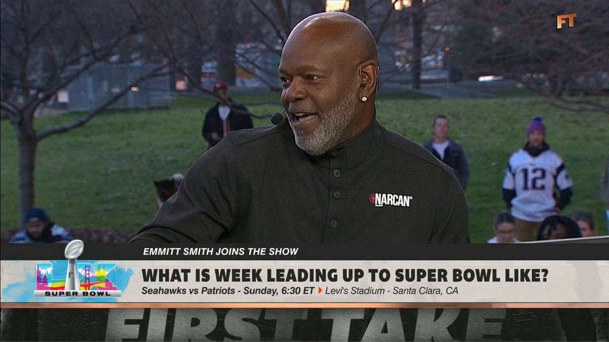 "This is a moment where you say to yourself, 'I got to shine. I want to be the guy that makes the play that counts during this game.'" Three-time Super Bowl champion Emmitt Smith shares what Super Bowl week is like ✍️