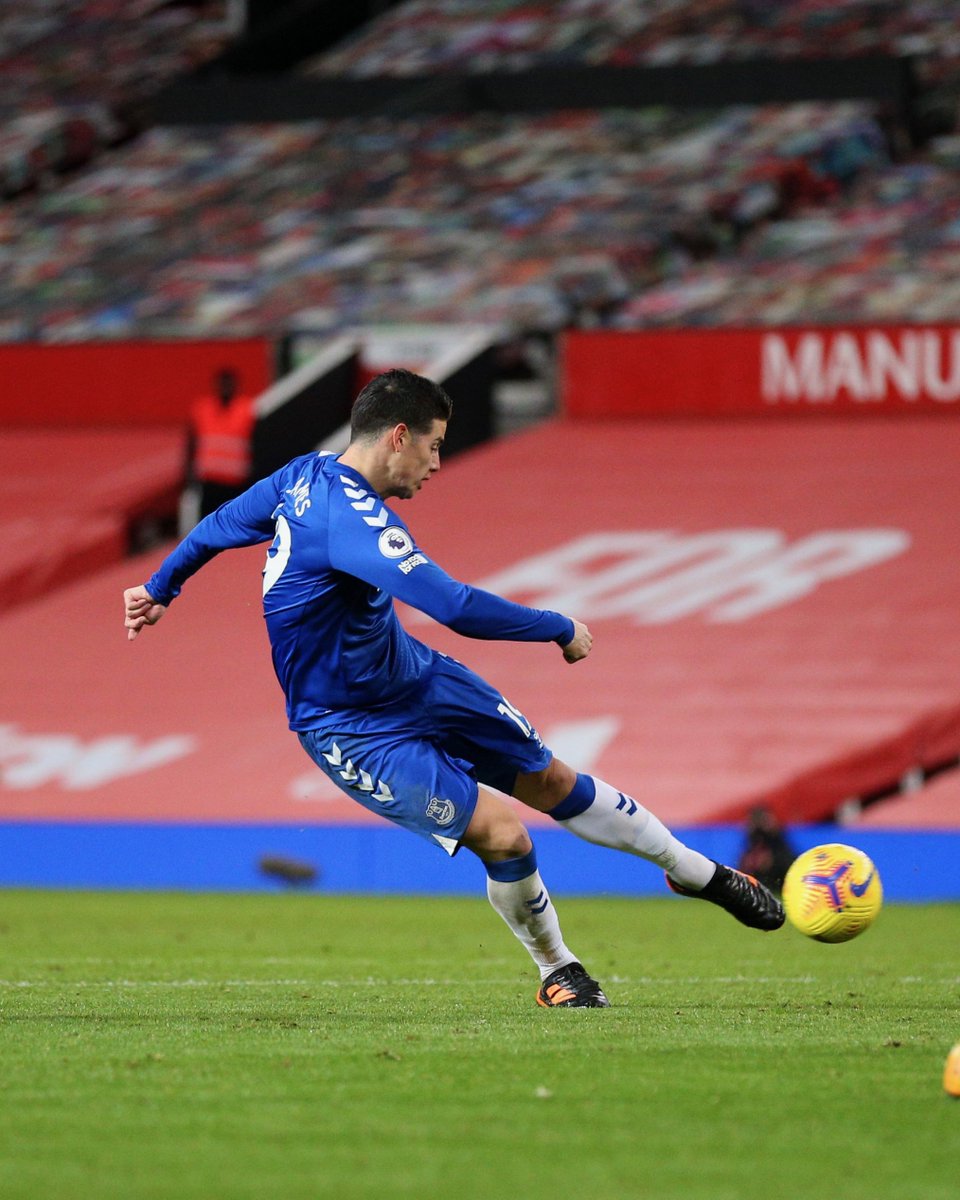 #TalDíaComoHoy en 2021, James Rodríguez frotaba la lámpara en el 'Teatro de los Sueños'... 🇨🇴🪄
