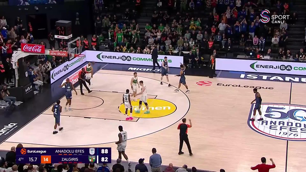 Anadolu Efes, zamanı eritiyor! 🔥