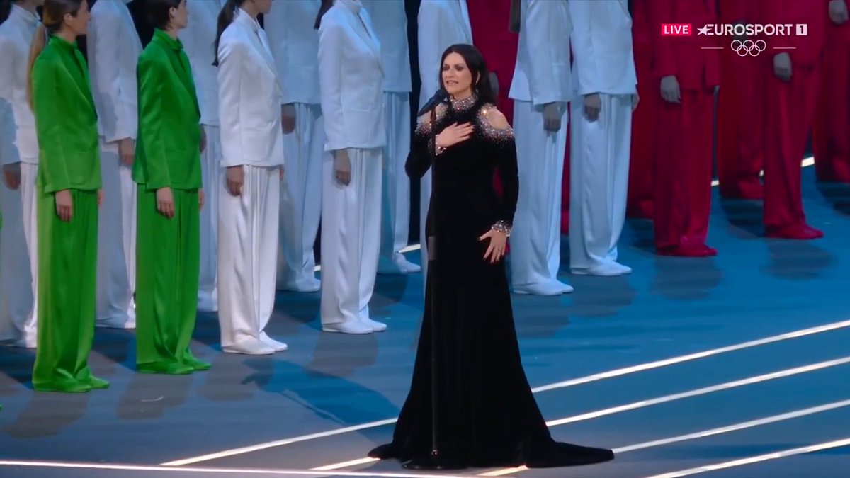 𝘍𝘳𝘢𝘵𝘦𝘭𝘭𝘪 𝘥'𝘐𝘵𝘢𝘭𝘪𝘢! 𝘭'𝘐𝘵𝘢𝘭𝘪𝘢 𝘴'𝘦 𝘥𝘦𝘴𝘵𝘢! Hymn Włoch na wydarzeniach sportowych zawsze uderza inaczej. Tym razem było nie inaczej 🇮🇹 #HomeOfTheOlympics #MilanoCortina2026