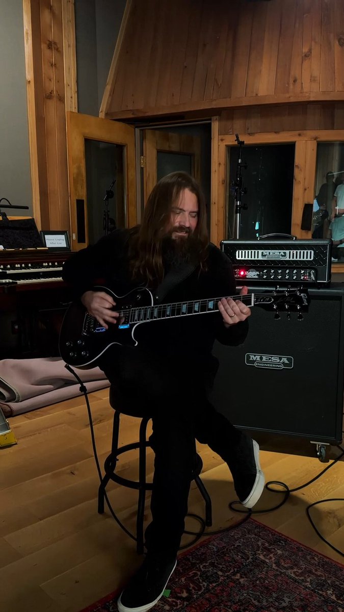 Crank it up! The Mark Morton Les Paul Modern Quilt, demoed by the Lamb Of God legend himself.