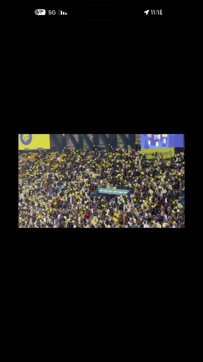 الف مبروك جمهور الشمس 💛💙انتم الرقم الصعب مادام وراه هذا الجمهور العظيم والوفي ثلاث نقاط مهمة من خصم عنيد 🖤 رغم كل التحديات والصعوبات الاهم جمع النقاط والتركيز والهدوء والبعد ع المهاترات #النصر_الاتحاد