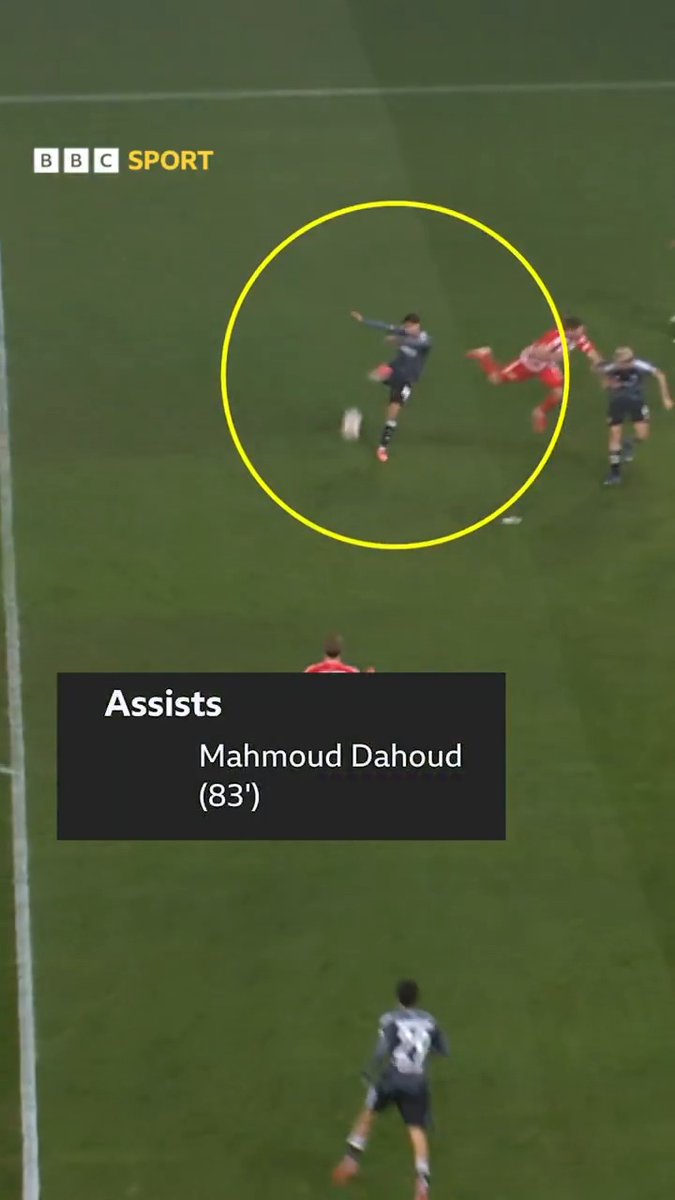 Mahmoud Dahoud registered an assist for this 😅