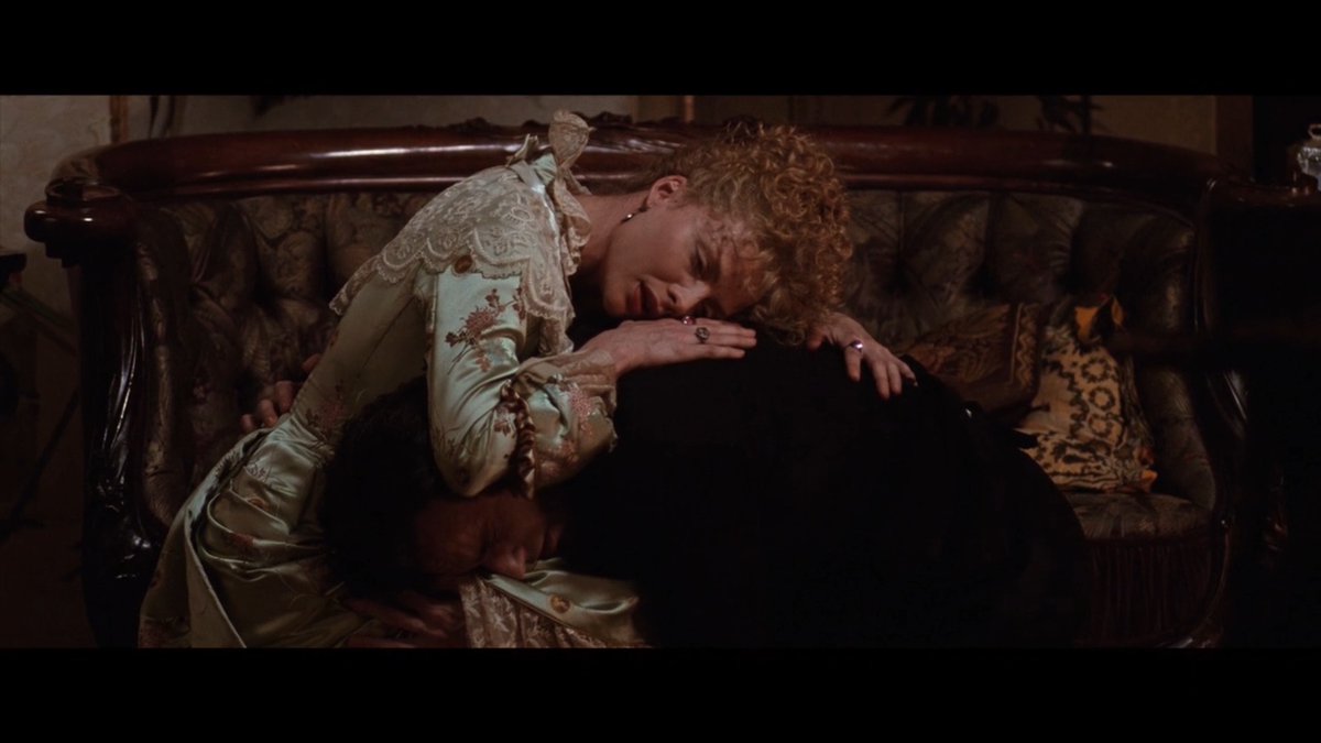 Evening viewing recommendation? On Criterion Channel, watch Martin Scorsese's THE AGE OF INNOCENCE (1993) in our Yearning collection! ❤️🔥 With this sumptuous romance, he meticulously adapted the work of Edith Wharton, bringing to life her tragic novel set in the cloistered world of Gilded Age Manhattan.